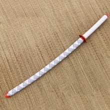 Load image into Gallery viewer, Demon Slayer: Kimetsu no Yaiba Kyojuro Rengoku Real Steel Katana