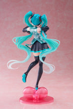 Load image into Gallery viewer, Hatsune Miku Figure - Taito T-most 1/6 Scale PVC Statue with Heart Base (25cm)
