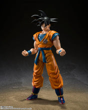 Load image into Gallery viewer, Dragon Ball Original Bandai Vegeta, Son Goku, Gohan, Piccolo Action Figures
