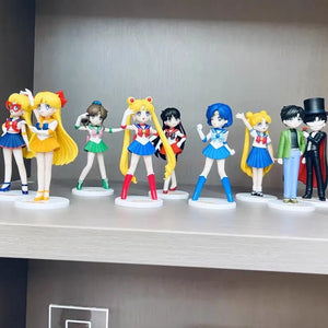 Sailor Moon Pretty Guardian Box: Usagi, Ami, Rei, Makoto, Mamoru Anime Figures Set