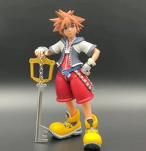 Load image into Gallery viewer, Kingdom Hearts Sora Figure - Banpresto Grandista 24cm Statue with Kingdom Key
