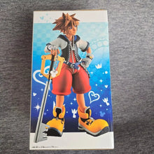 Load image into Gallery viewer, Kingdom Hearts Sora Figure - Banpresto Grandista 24cm Statue with Kingdom Key
