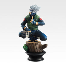 Load image into Gallery viewer, 6pcs/set Narutos Chess Figures Showcasing Sakura, Sasuke, Naruto, Gaara, and Kakashi
