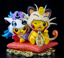 Load image into Gallery viewer, Pokemon Pikachu Meowth Crossdressing Figure
