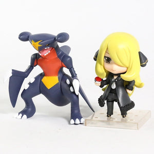 Pokemon Garchomp & Cynthia Collectible Figure